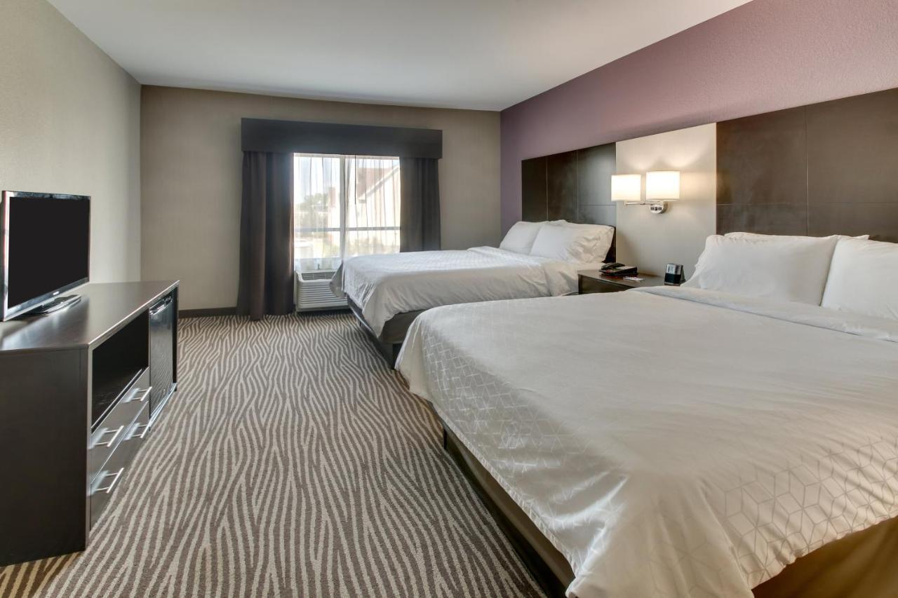 Holiday Inn Express & Suites Cheektowaga North East By Ihg Exterior photo