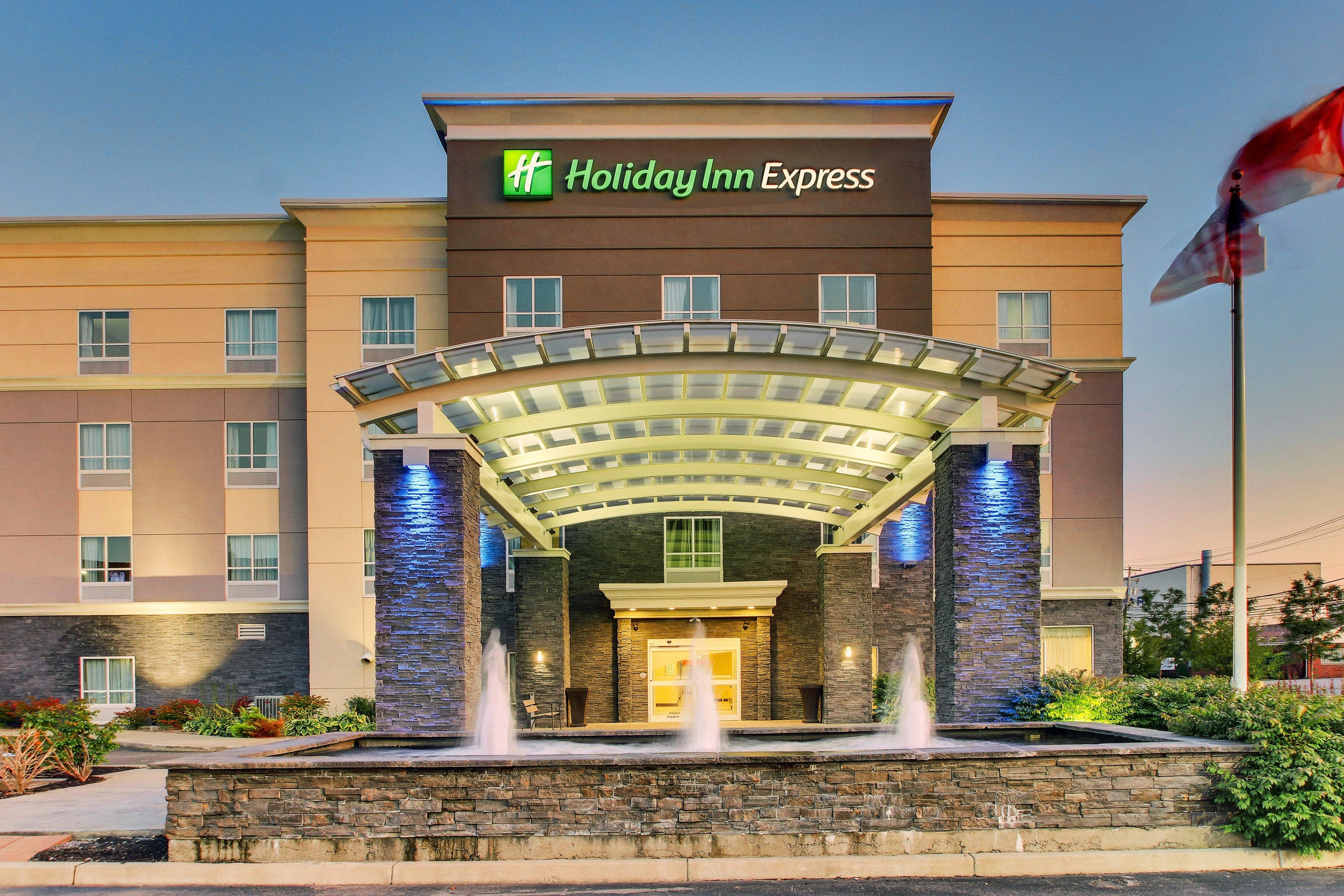 Holiday Inn Express & Suites Cheektowaga North East By Ihg Exterior photo