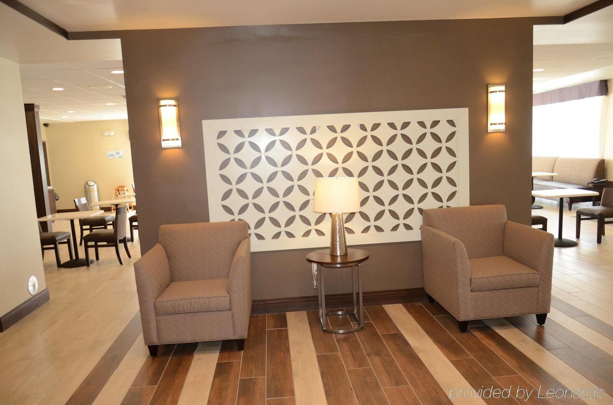 Holiday Inn Express & Suites Cheektowaga North East By Ihg Exterior photo